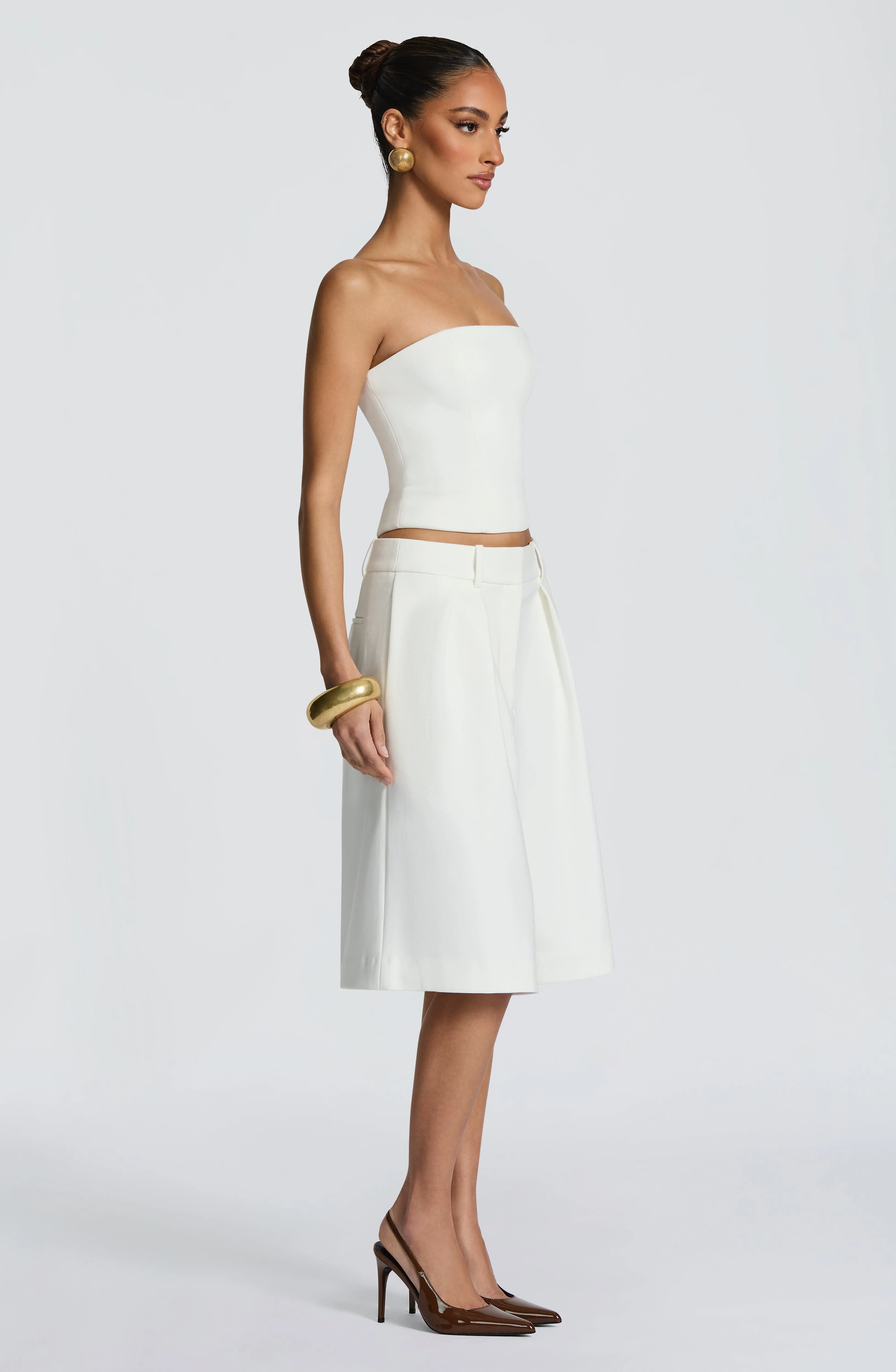 Ausra Bermuda Shorts - Ivory - Image 11