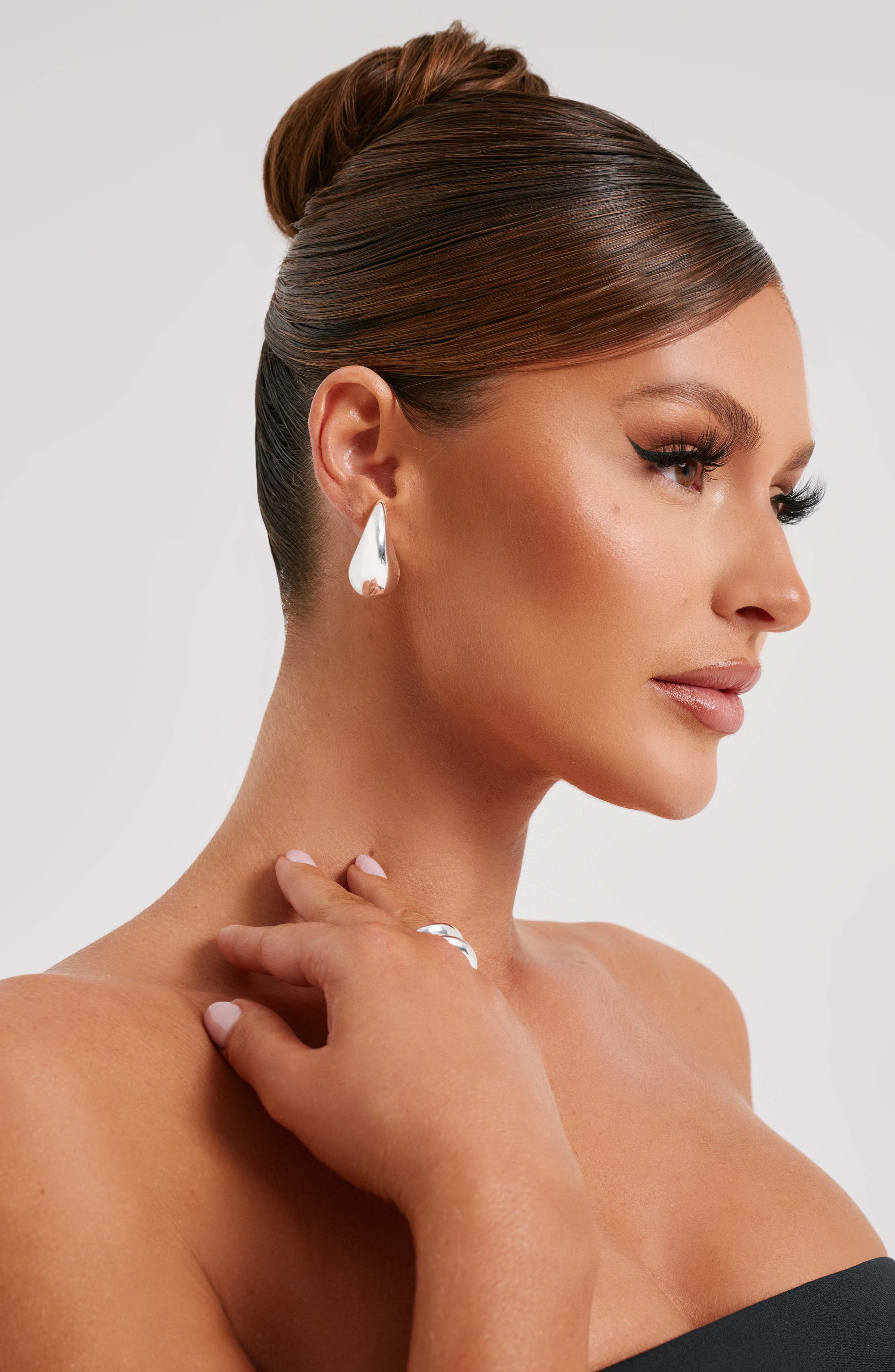 Small Fayth Earrings - Silver - Image 2