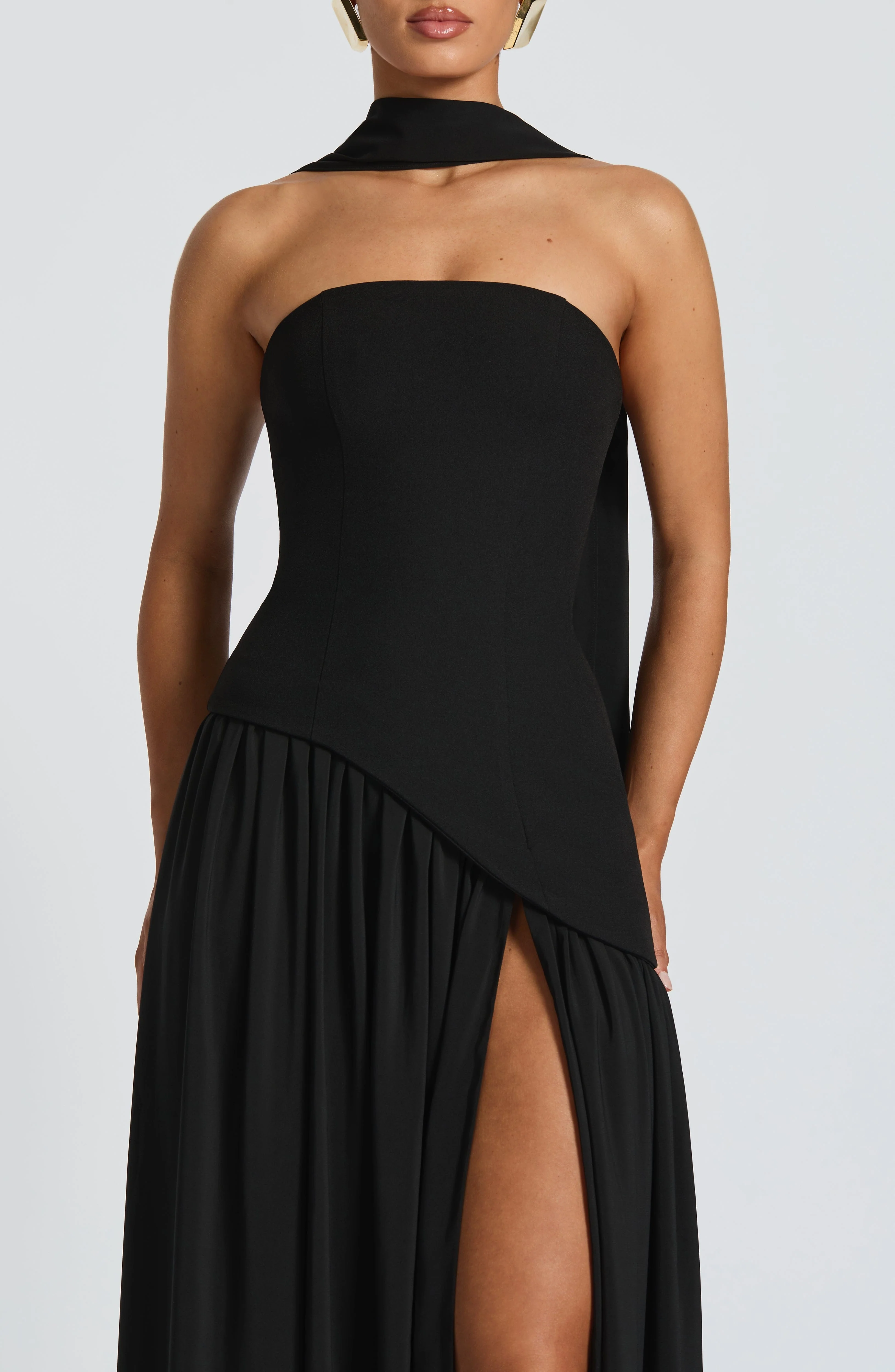 Maliyah Maxi Dress - Black - Image 4