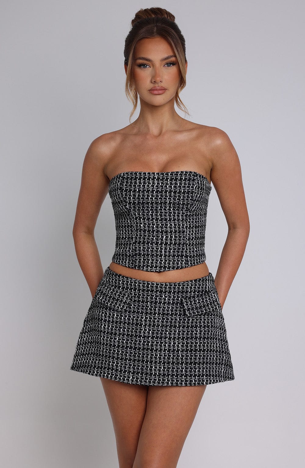 Tabitha Mini Skirt - Black/White - Image 10